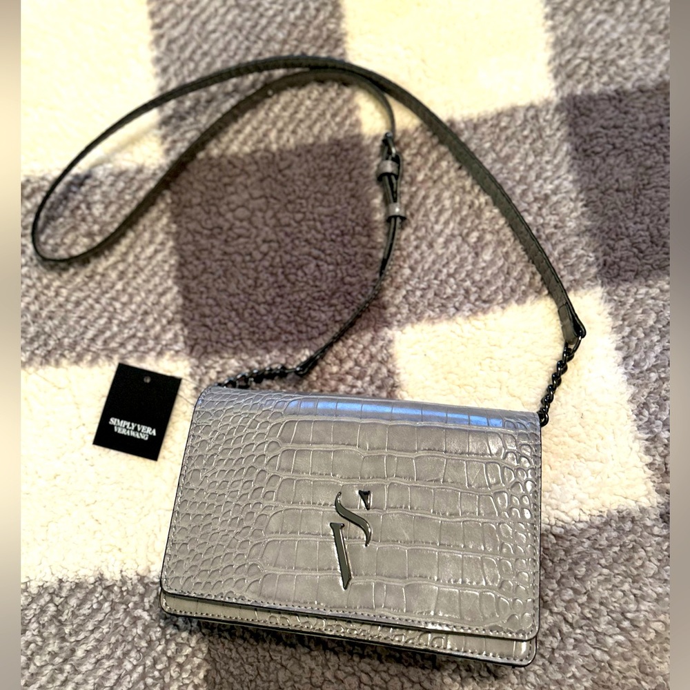 Vera Wang crossbody bag
